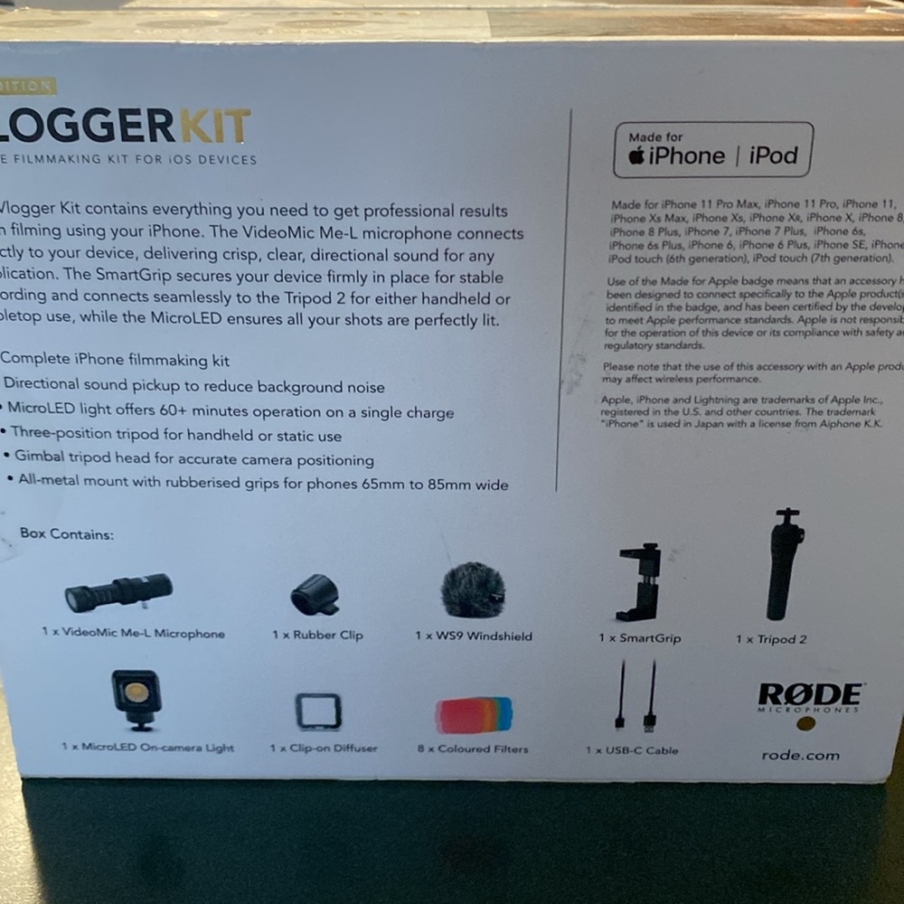 Rode Vlogger Kit iOS Edition Filmmaking Kit - New Open Box - Picture 4 of 4